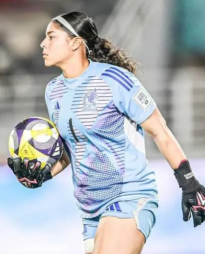 Brenda Campos Castillo
